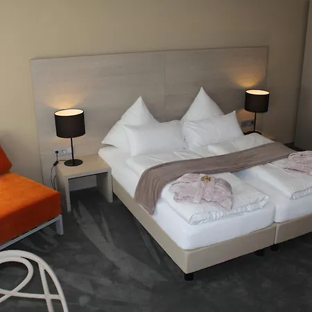 Garni Hotel Schmaus 3*